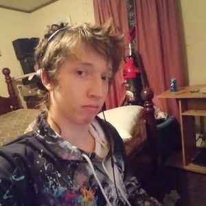 Meet your Posher, Justin